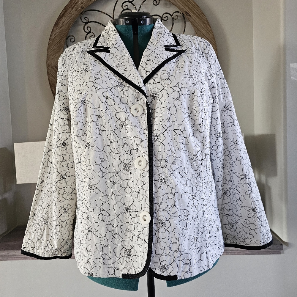 Fresh and New! Floral Embroidered Jacket with Black Grosgrain Style Edging 20W